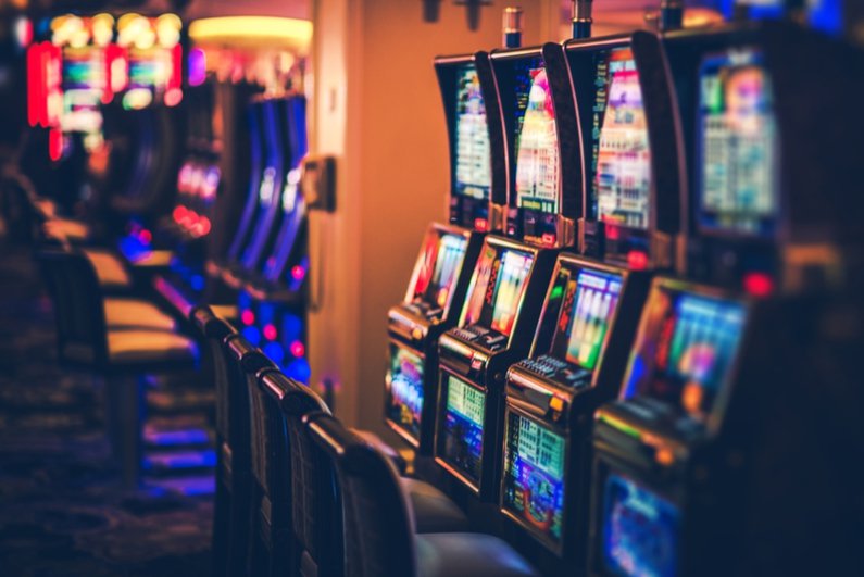 Key Differences Among Popular Online Slot Games
